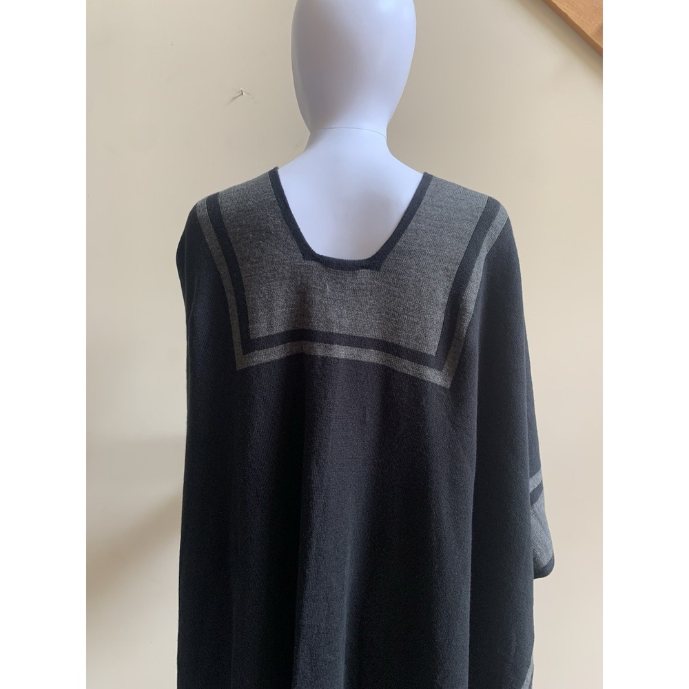 Ralph Lauren Women's Knit Ruana Poncho One Size Fits All Black & Gray - Picture 5 of 16